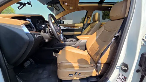 صورة 6 لـ 2021 Cadillac XT5