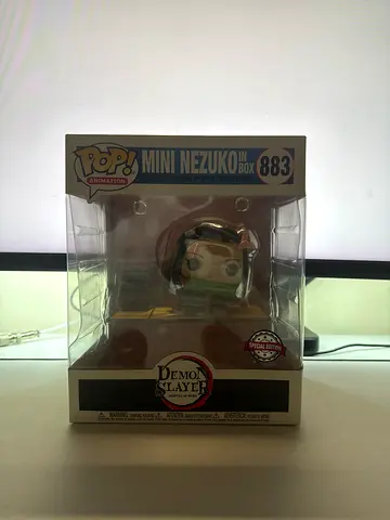 Mini nezuko in box