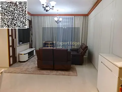 شقة مفروشة واسعة مكونة من غرفتي نوم وصالة، بإطلالة كاملة على البحر، وخزائن ملابس، وموقف سيارات مجاني، ومكيف هواء، متاحة للإيجار الشهري | 9000 درهم إما