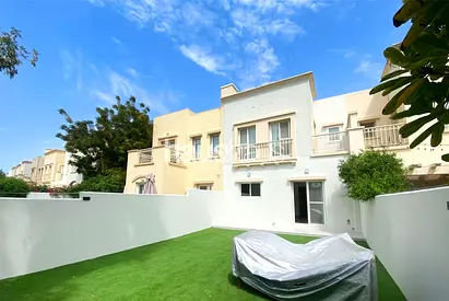 Exclusive Upgraded 4M, Largest Plot, 5% Rental ROI
