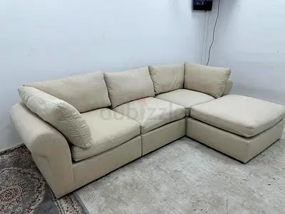 Like new condition pottery barn modular sofa