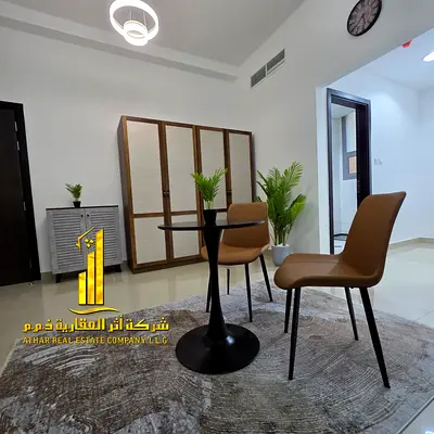 Luxurious and elegant fully furnished studio with brand new, high-end furniture in a very prime location.