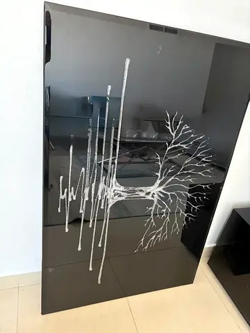 🪟 Glass Wall Panel Advertisement