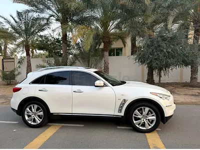 Infiniti QX70 |Excellence condition| 2017 | GCC Specs |