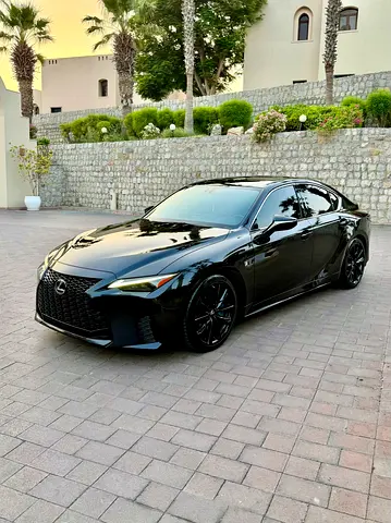 2021 Lexus IS-SERIES — фото 1