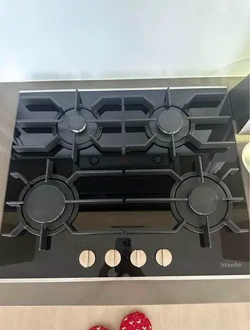 Miele cooktop built in gas Black crystal glass top