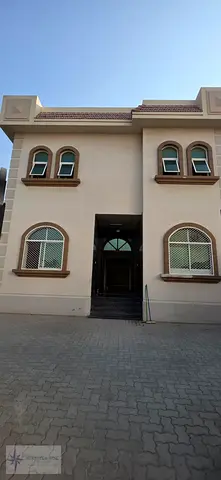 ***Lovely 5Bhk Duplex Villa Available in Al Fayha Area***