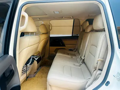 صورة 11 لـ 2014 Toyota LAND CRUISER