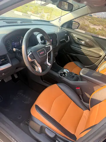 2023 GMC TERRAIN 照片 5