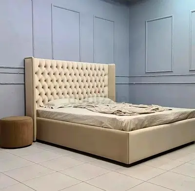 Premium high Quality 200*200 super king size Bed with tufted headboard