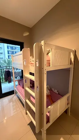 bunk bed
