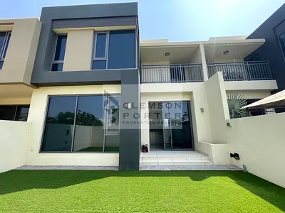 Spacious 4-Bedroom Villa | Single Row | Call Now