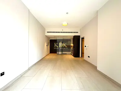 Spacious 2 BR | Great View | Prime Location