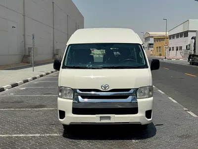 Toyota Hiace High Roof GLS 2018 | GCC 13 setter Excellent Condition Inside Outside Perfect Conditio