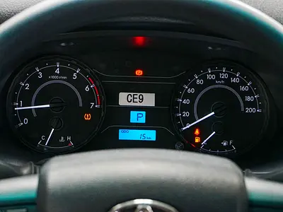 2026 Toyota HILUX 照片 9