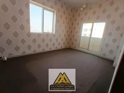 مساحة ممتازة | تكييف مركزي | موقع حيوي ومميز | شارع الشيخ عمار | قريب من جميع الخدمات والمرافق | سهولة الوصول للشارقة ودبي | مخرج سهل لطريق الشيخ محمد