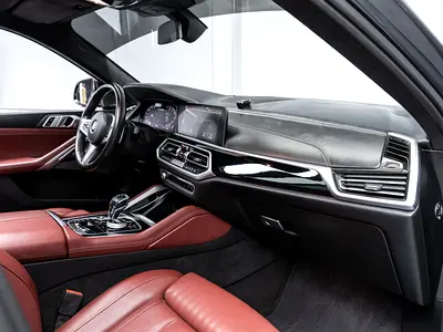 2022 BMW X6 — миниатюра 14