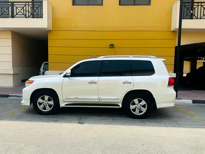 صورة 4 لـ 2014 Toyota LAND CRUISER