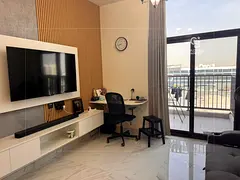 Fully Furnished | Upgraded | High Floor
