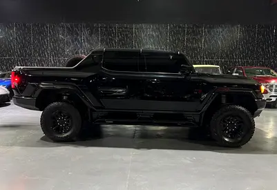 صورة 6 لـ 2024 GMC HUMMER