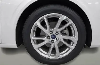 2023 FORD TAURUS 照片 12