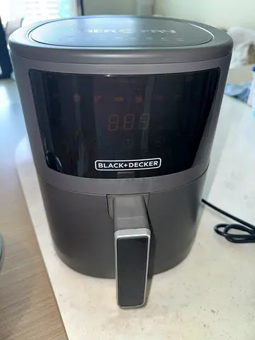 Black+Decker Air Fryer - Compact Digital Model