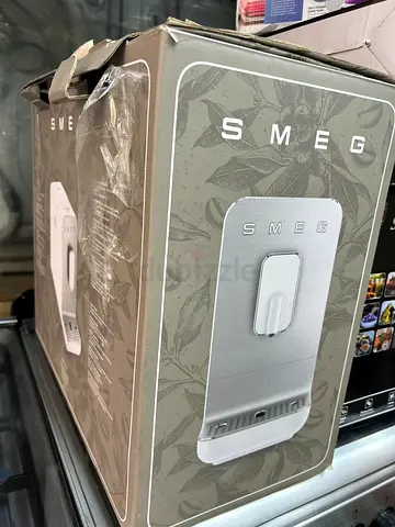 SMEG coffee Machine