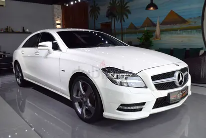 MERCEDES-BENZ CLS 500 (2012)