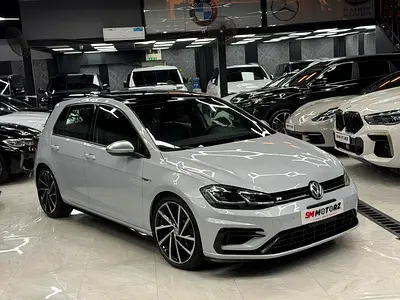 صورة 2 لـ 2019 Volkswagen GOLF R