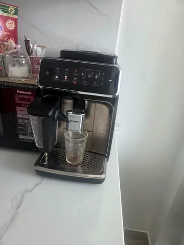 Philips Series 3300 Espresso Machine EP3347/90