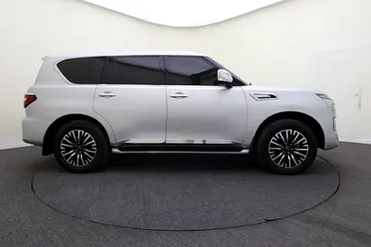 🔥 للبيع نيسان باترول 2017  🚙 Nissan Patrol 📅 موديل: 2017 ⭐ فل أوبشن رقم 1 💪 ا
