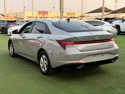 2022 Hyundai ELANTRA — миниатюра 6