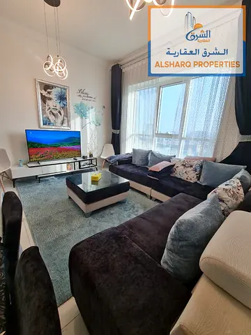 شقة غرفة وصالة للبيع في أبراج الواحة، مؤجرة حاليًا بدخل شهري 5,500 درهم، مع إمكانية إنهاء الصفقة بسعر مميز.