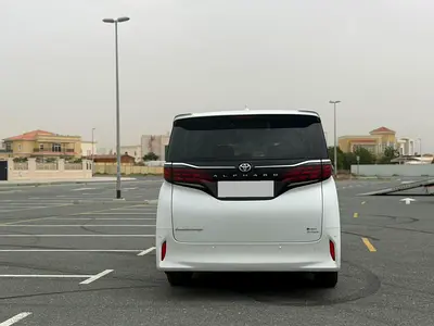 صورة 6 لـ 2023 Toyota ALPHARD
