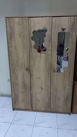 Cupboard 3door