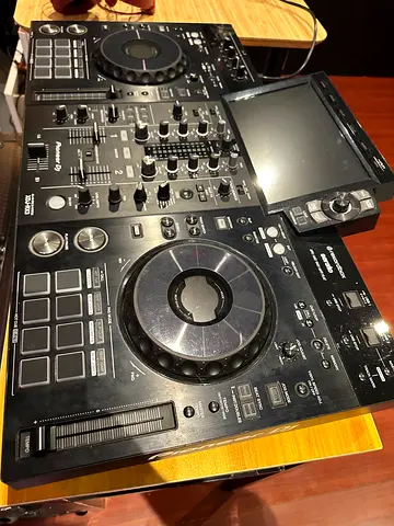 Pioneer DJ Multi-Player & Mixer Setup - Good Condition