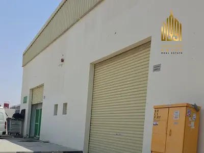 مستودع جديد للبيع تملك الحر في الصجعة الشارقة