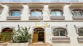 Villa Three Bedroom Villa for Annual Rent in Sharqan Sharjah Open View Private Parking Laundry Room 