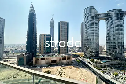 Ready To Move | Mid Floor | Sea View