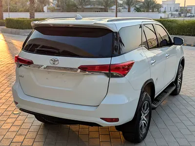 2017 Toyota FORTUNER — фото 7