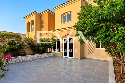 VACANT | EXTENDED | PERFECT LOCATION