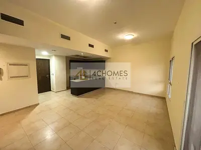 Close to Pool | Ready to Move in | High Floor