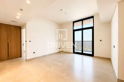 Brand New | Marina View | Mid Floor | Study Room