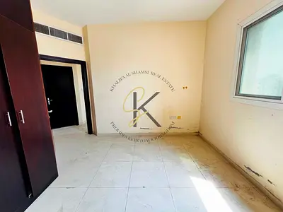 Close to safari mall \\ 1bhk for family \\ family apartment/ just 30k