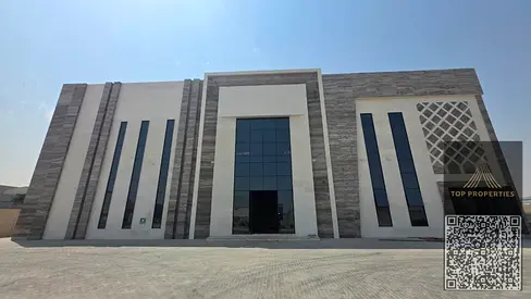 مستودع للإيجار | 29,000 قدم مربع \ المنطقة الصناعية أم الثعوب – أم القيوين
