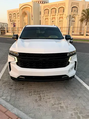 2023 Chevrolet SUBURBAN 照片 1