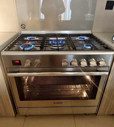 Bosch Series8 New Model 5 Burner Gas Cooker With Electric Oven 90x60cm