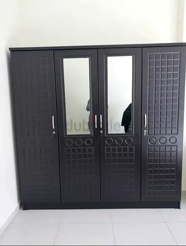 Wooden wardrobe 4door dark brown brand new