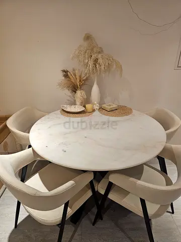 Dining.table + 4 chairs