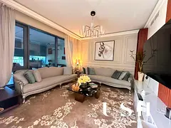 Upgraded Garden Villa | Vacant | Spacious Layout